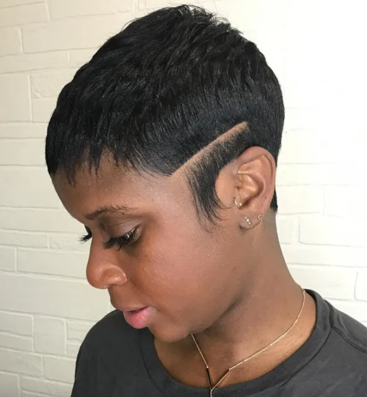 short black hairstyles for women