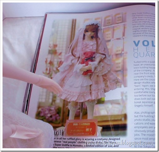 Bjd Lifestyle: Haute Doll Magazine, The Bjd Issue? A really pretty doll dress