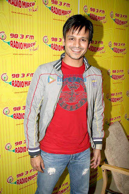 Vivek Oberoi promotes Prince on Radio Mirchi 98.3 FM image