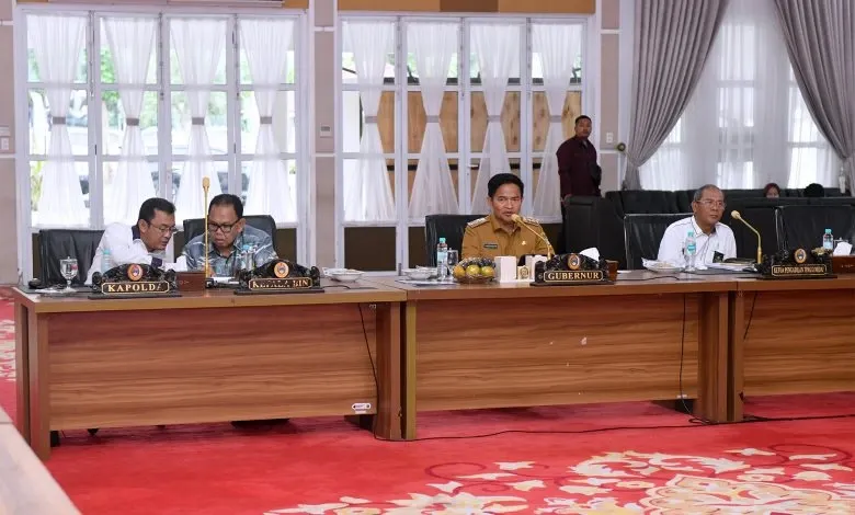 Pj Gubernur Sumut Naikkan UMP 2024 Sebesar 3,67%: Perusahaan Diminta Terapkan Struktur Upah yang Ditentukan