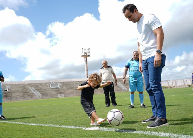 Lucas Ribeiro abre Copa Paraíba de Futebol Raimundo Braga em Campina Grande