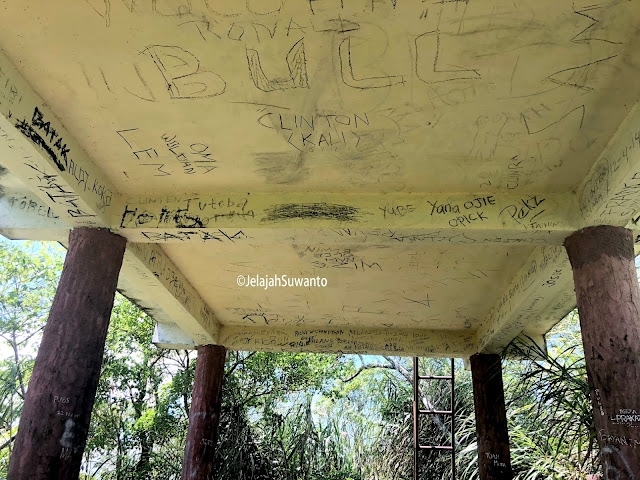 vandalisme di gunung mahawu jelajahsuwanto
