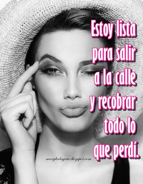 Quiero mandarle un mensaje urgente a Dios.  ¿Alguien tiene el E-Mail de cielo?   Sr. Dios,  Gracias por el dolor de estos días, por la sonrisas que me quitasteis, por todas las lágrimas que derrame, por el amor que se fue. Gracias por las noches sin sueños, por no poder tragar una gota de comida.  Gracias por mis ilusiones rotas, por traer de nuevo "La Soledad" a mi vida, por romper mi corazón en mil pedazos. ( Podría decirle muchas cosas en mi carta, pero dicen que Dios lee los corazones así que el sabrá que el mio ya no es rojo, ahora lo tengo negro.) Así que también sabrás que ya estoy lista para salir a la calle y recobrar todo lo que perdí.  Voy en busca de la sonrisa que perdí, guardaré el dolor bajo mi maquillaje, secaré mis lágrimas con el viento. ¿Del amor?, mejor ni hablemos, a "Mi Soledad" la convertiré en mi mejor amiga, mi corazón lo coseré con alambre. Si, ese alambre eléctrico bien fuerte para que se electrocute el que quiera lastimarlo.   Estoy lista para devorarme el mundo porque no voy a sufrir por quien no sufre por mi. Y esta parte no es con Dios esto va contigo infeliz. Posdata: Gracias mi Dios. "El dolor fue una buena señal que me enviaste para darme cuenta que aun no estaba muerta."  "¿Querido X te gustó mi caída? Te regalo un boleto en primera fila para que veas cómo me levanto."  Debemos sufrir con cada decepción para aprender, pero no por mucho tiempo nadie se merece tanto.