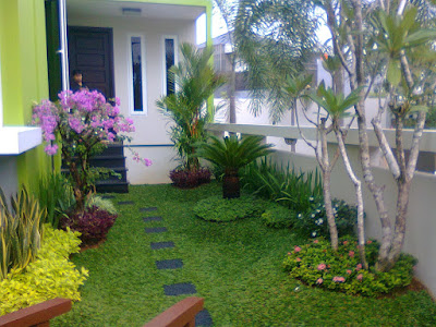 taman rumah minimalis depan rumah