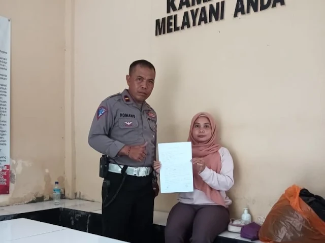 Polisi Teladan dari Polsek Sandubaya, Kembalikan Tas Kresek Oranye Berisi Uang 6 Juta Kepada Pemiliknya