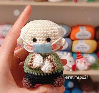 PATRON GRATIS BERNIE SANDERS AMIGURUMI 55343