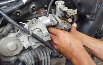 Pilih Motor Karburator? Inilah Kelebihan Dan Kekurangan Motor Sistem Karburator