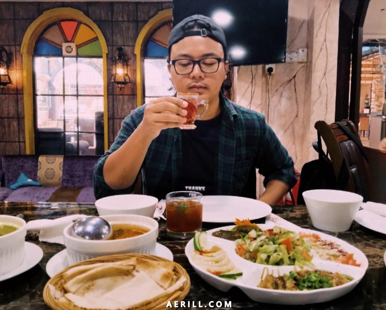 Makan Makanan Timur Tengah di Syrian House Restaurant, Kampung Baru, KL