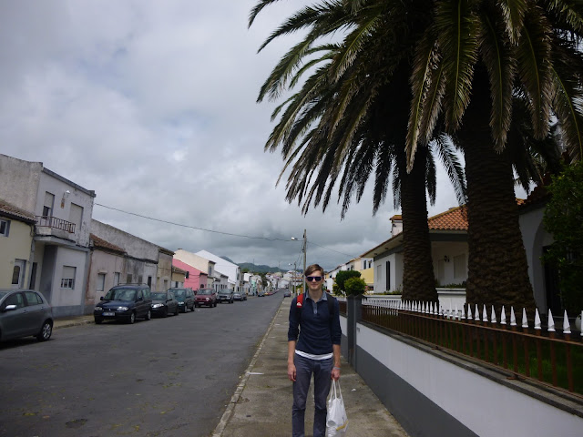 real story hitch-hiking azores