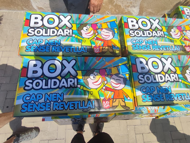 Box solidaria. Cap nen sense revetlla