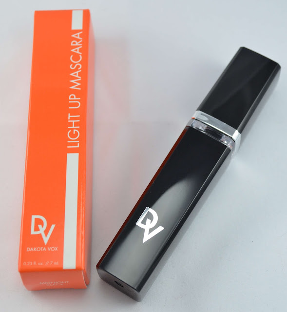 Dakota Vox Light Up Mascara