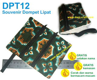 souvenir dompet