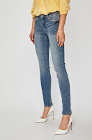 jeansi-de-firma-pentru-femei-5