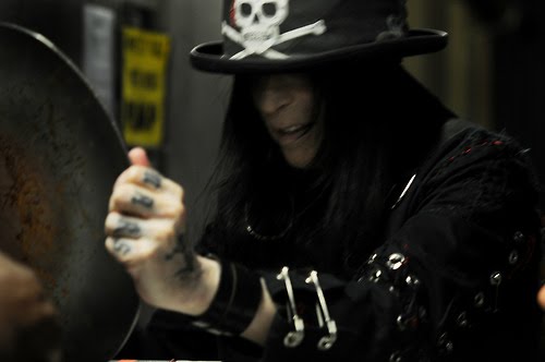 mick mars pictures-4