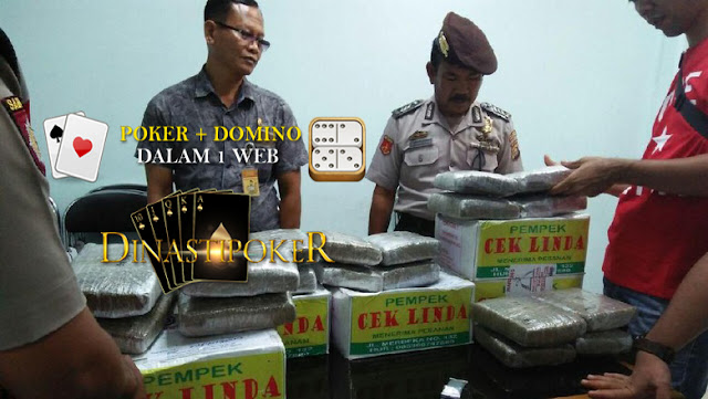 8 Paket kotak Pempek Palembang Berisi Ganja Di Bandara Palembang