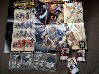 Wewnątrz Khador Battlegroup Box