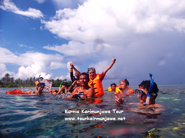 snorkeling di karimunjawa