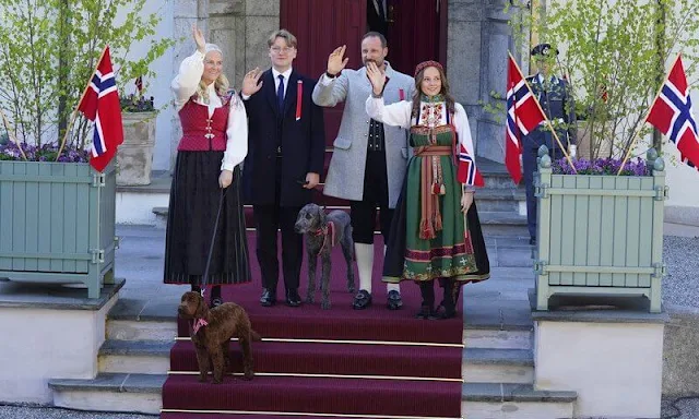 Crown Prince Haakon, Crown Princess Mette-Marit, their children Princess Ingrid Alexandra and Prince Sverre Magnus