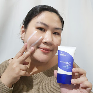 Review Isntree Hyaluronic Acid Watery Sun Gel SPF 50+ PA++++