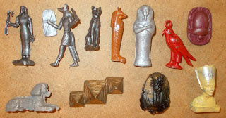 Ancient Egypt; Ancient Egyptians; Anubis; Bastet; Coleccion Mexico; Egyptian Deities; Egyptian Gods; Egyptian Model Figures; Egyptian Mummies; Egyptian Pyramid; Egyptian Toy Figures; Egyptian Toy Pyramid; Egyptian Toy Soldiers; Faraonnes Y Dioses; Godesses; Gods of Egypt; Horus; Isis; Made In Mexico; Magic Toys; Mexican Toys; Mexico; nefertiti; PVC Egyptians; Safari; Safari Egyptians; Scarab; SHS Toys; Small Scale World; smallscaleworld.blogspot.com; Sphinx; Valley of the Kings;