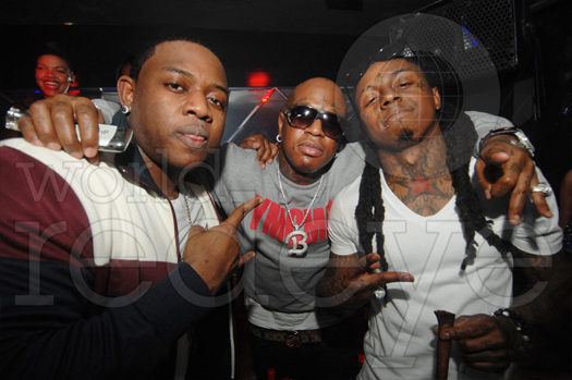 Lil Wayne comemorando o aniversário do Birdman no clube Cameo