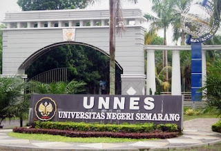 Gerbang Universitas Negeri Semarang