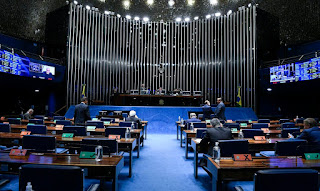 Senado aprova projeto sobre injúria racial em locais públicos