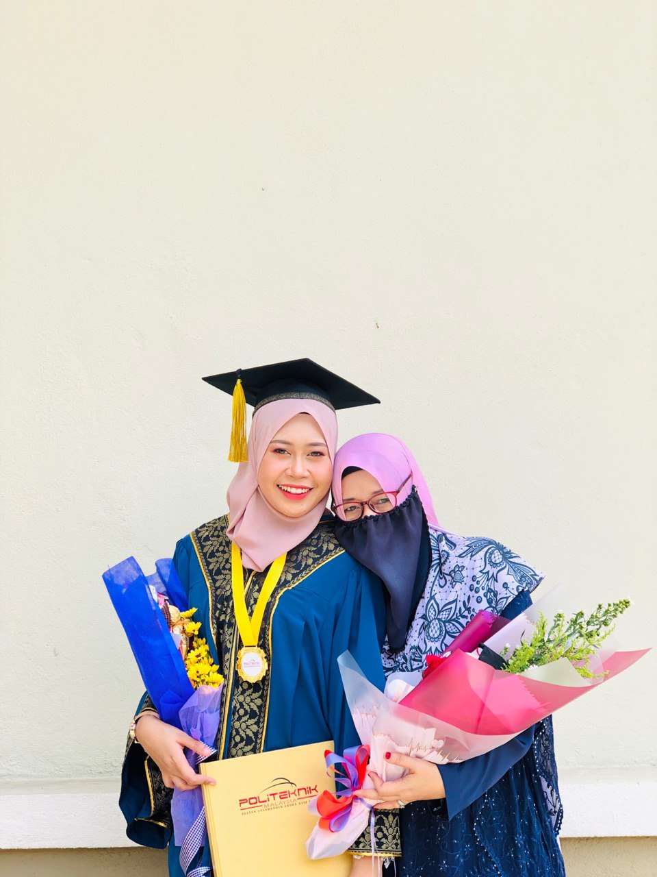 Graduated | Lenne Zulkiflly