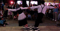"Alcurnio y Castaña", espectáculo callejero