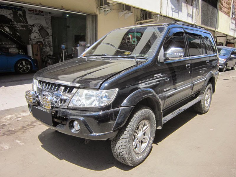 Galeri Foto Modifikasi Mobil Isuzu Panther Terbaru Modif 