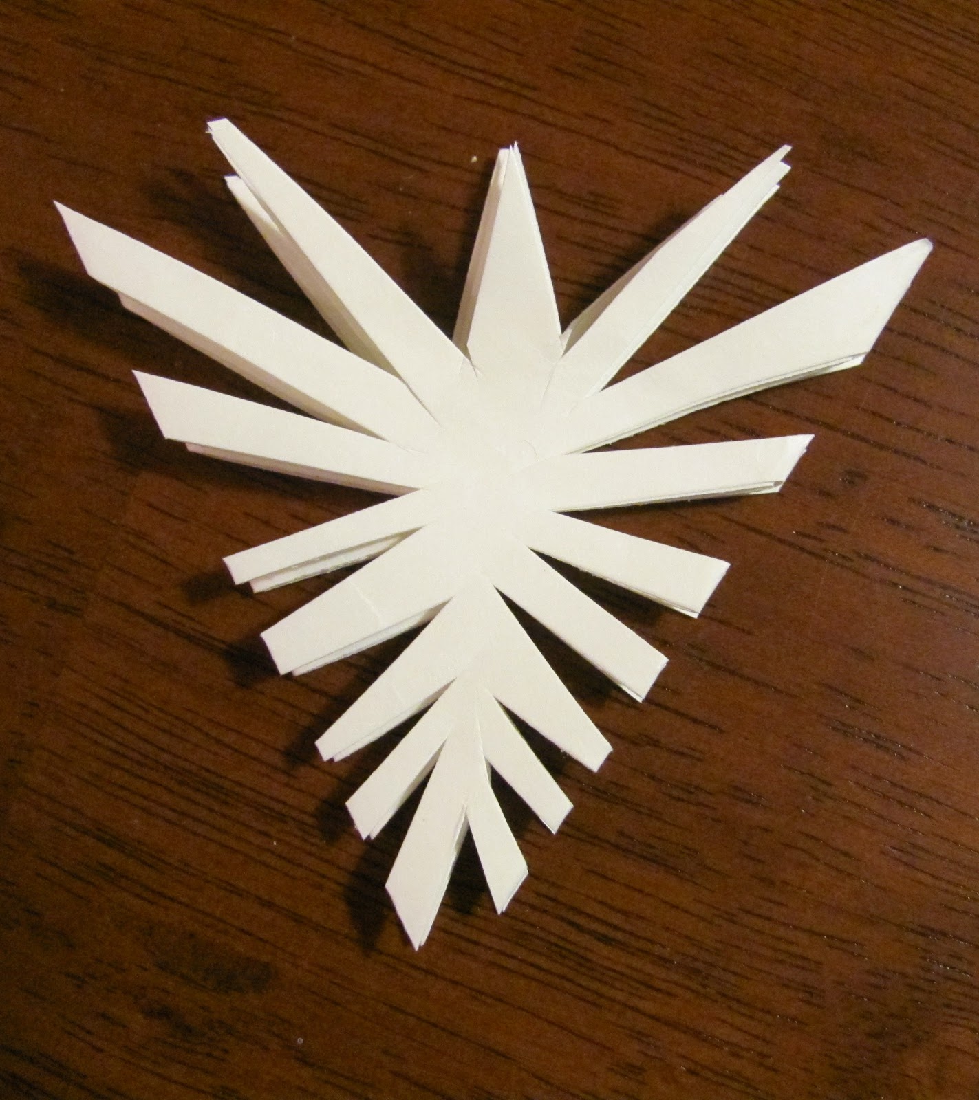 There's a Dragon in my Art Room: A proper snowflake!
