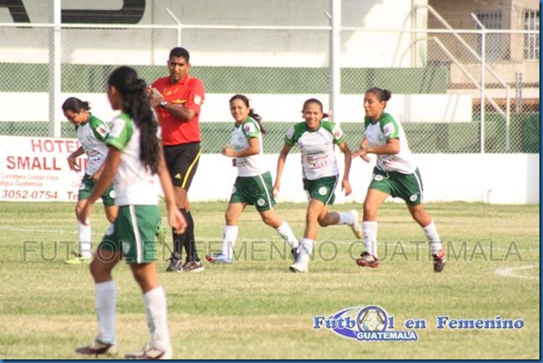 festejo del equipo escuintla