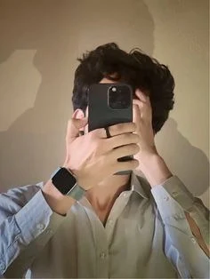 ছেলেদের রোমান্টিক প্রোফাইল পিকচার