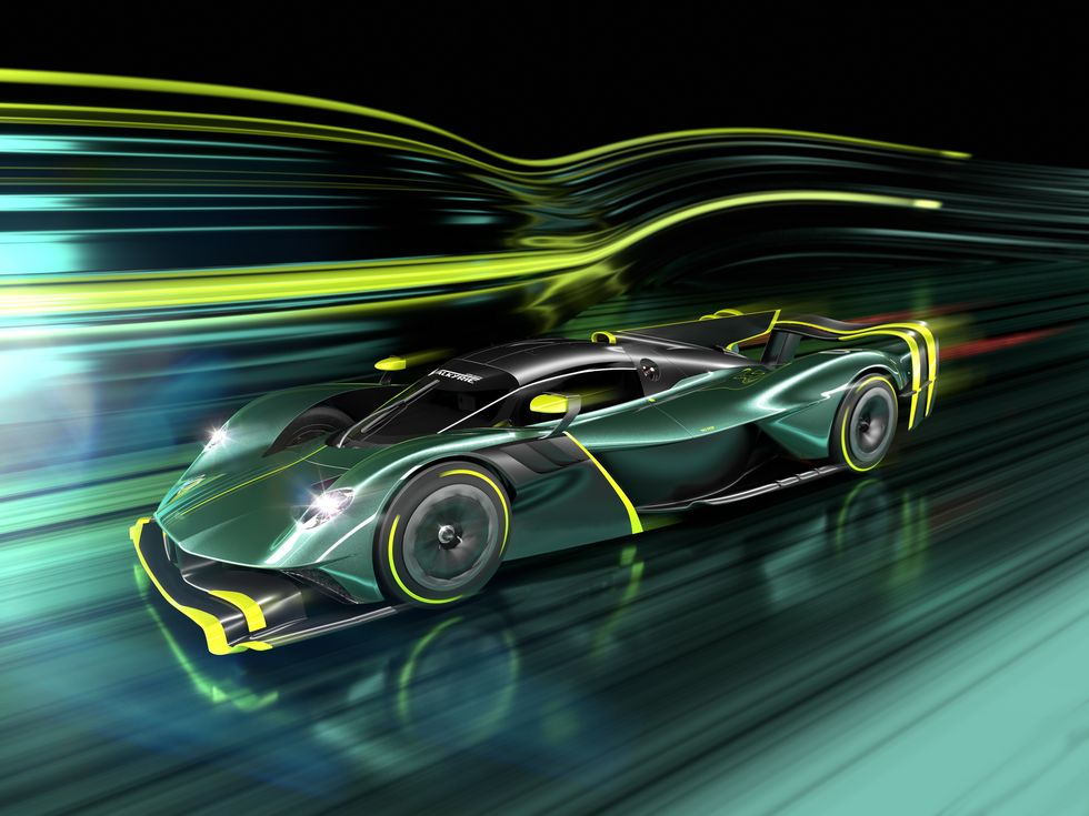 Aston Martin Valkyrie AMR Pro debuts with 1000hp