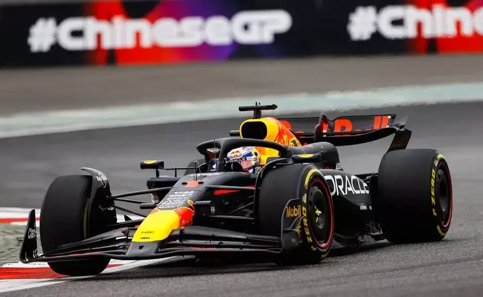 Max Verstappen vince il gran premio di Cina 2024