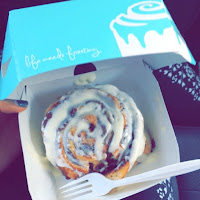 Lauren Banawa, May Moments of the Month, Cinnabon, cinnamon roll