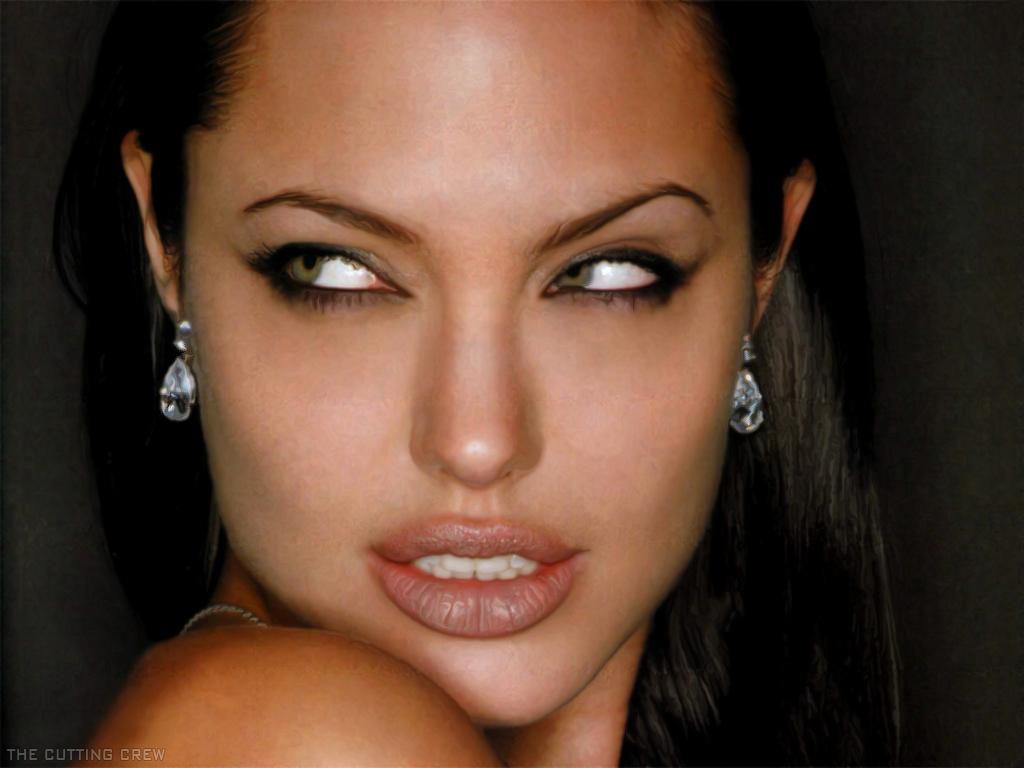 Wallpapers: Angelina Jolie