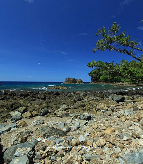 [http://FindWisata.blogspot.com] Mengeksplor Keindahan Pantai Natamalu Sekaligus Mengabisi Masa Liburan Anda di Pantai Natamalu - Wisata Ambon Manise