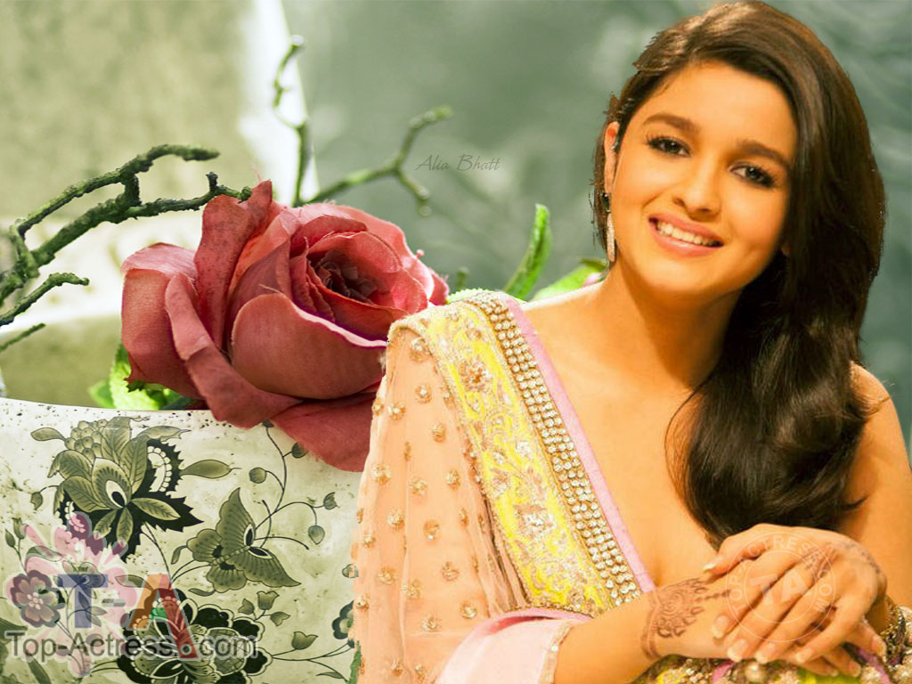 ENTERTAINMENT: Alia Bhatt