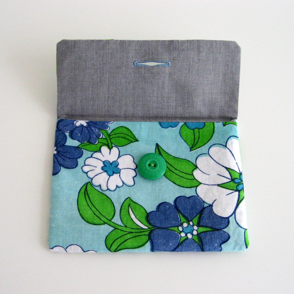 Tutorial: How to Sew a Pocket Purse