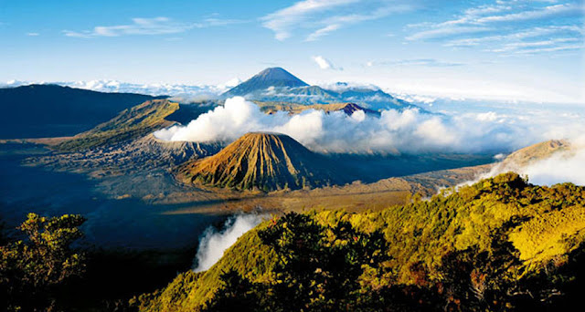 Gunung bromo, wisata paling cantik di Indonesia