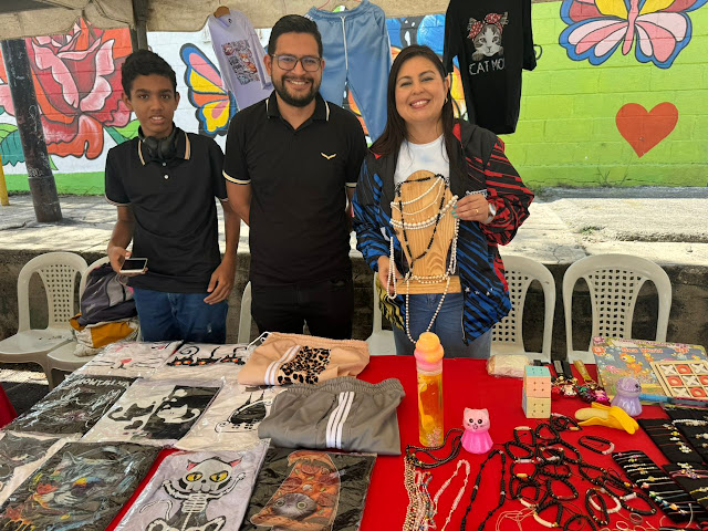 COMPRAS SOLIDARIAS Y TRÁMITES RÁPIDOS OFRECE JORNADA NAVIDEÑA SER GUARO ME ENCANTA