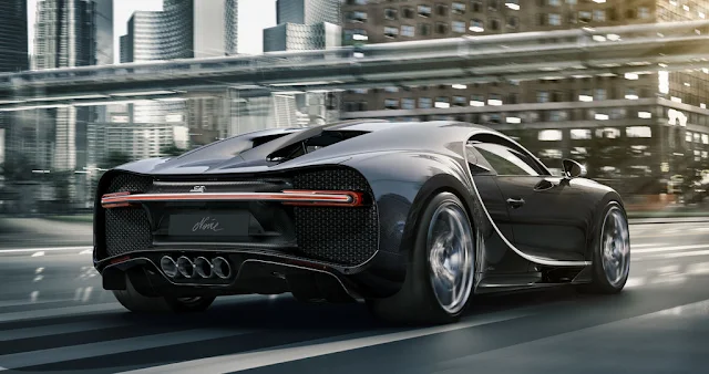 2020  Bugatti Chiron Noire sports