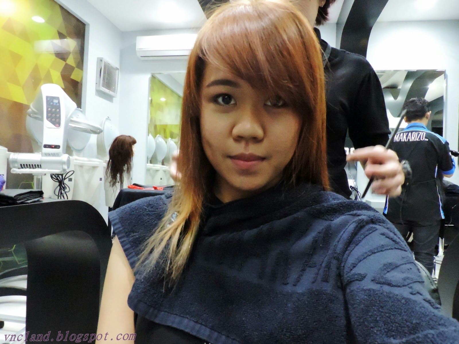 Vrizillya Navaera Clayvia Makeover With Makarizo Hair Coloring