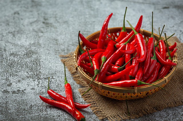 Red chilli you should know about red chilli uses benefits side effects