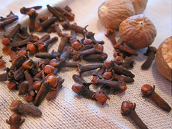 Cloves & Nutmeg