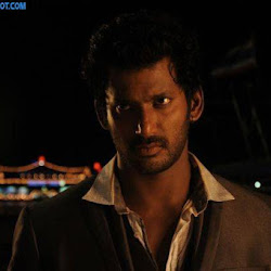 Vishal, Trisha Krishnan, Sunaina on Samar (2013) Tamil Movie Latest Stills