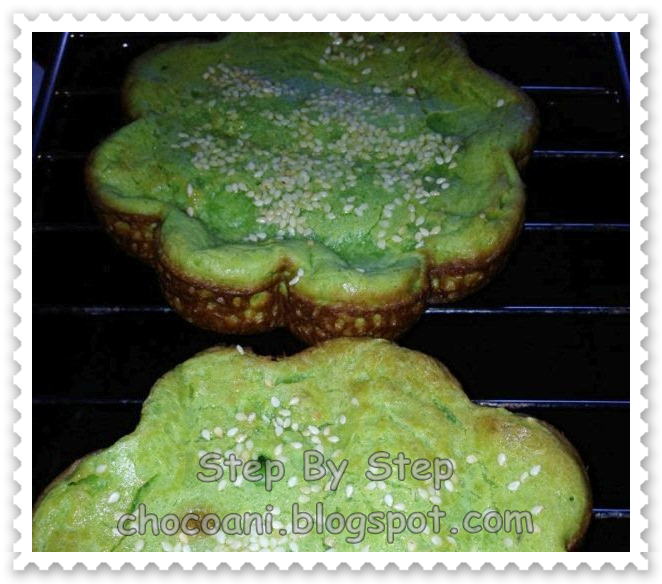  Mak Lang Ani : Kuih Bakar Pandan Berempah ;)