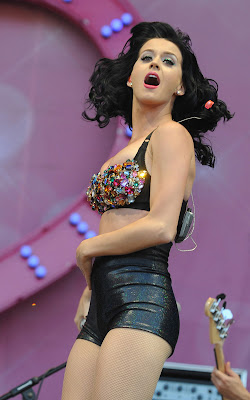 Katy Perry Rocks the V Festival