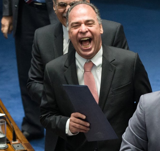 A alegria de senadores envolvidos na Lava Jato ao aprovarem Alexandre de Moraes para o STF